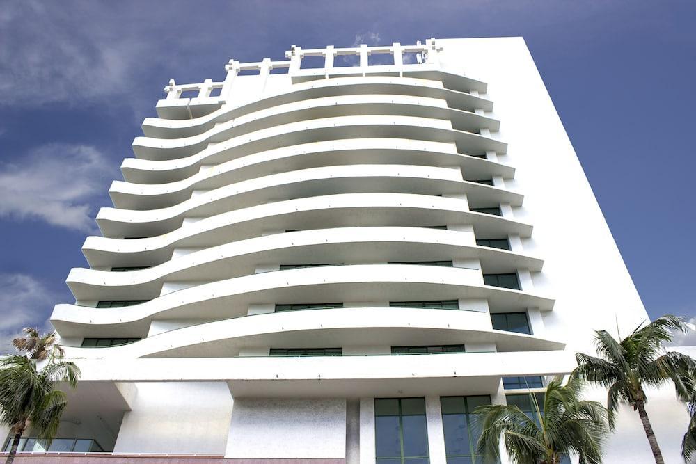 The Casablanca On The Ocean West Tower Hotel Miami Beach Buitenkant foto