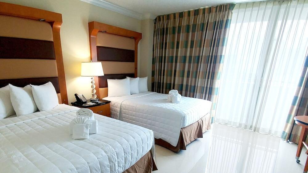 The Casablanca On The Ocean West Tower Hotel Miami Beach Buitenkant foto
