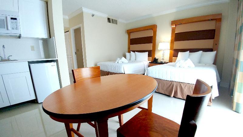The Casablanca On The Ocean West Tower Hotel Miami Beach Buitenkant foto