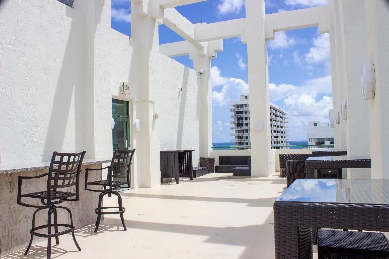 The Casablanca On The Ocean West Tower Hotel Miami Beach Buitenkant foto