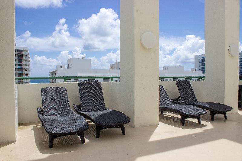 The Casablanca On The Ocean West Tower Hotel Miami Beach Buitenkant foto