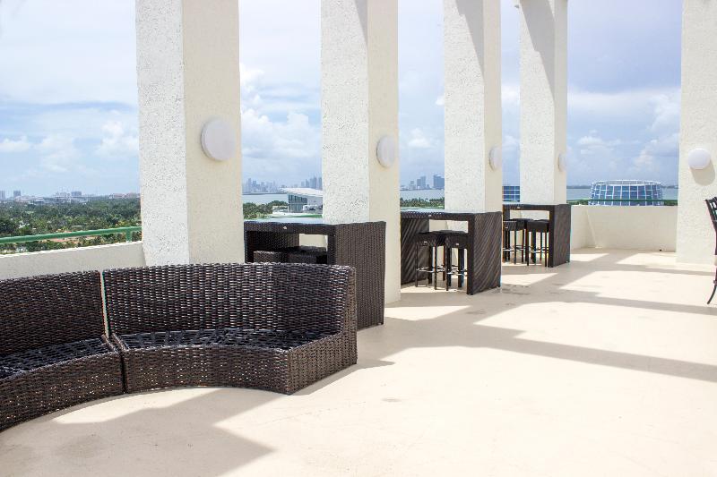 The Casablanca On The Ocean West Tower Hotel Miami Beach Buitenkant foto